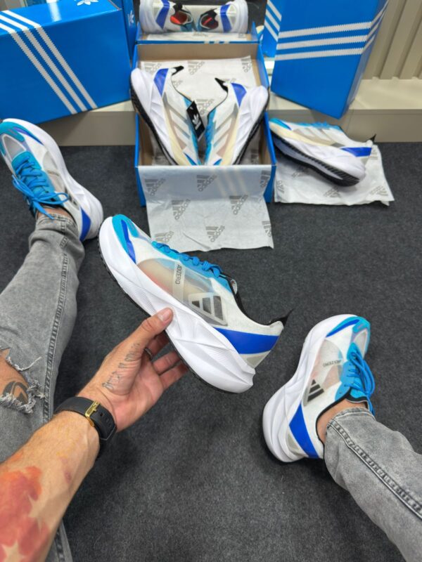 Ténis Adidas Adizero Boston 11
