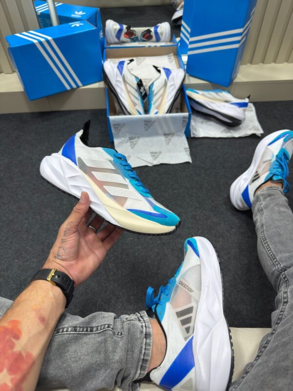 Ténis Adidas Adizero Boston 11