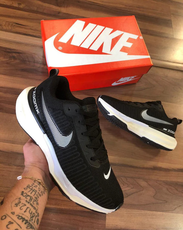 Ténis Nike ZoomX Invincible Run 3
