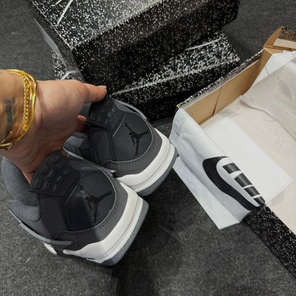 Tenis Nike Jordan Retro 4 Linha Premium