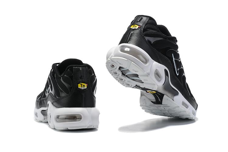AIR MAX TN 1 “Oreo“
