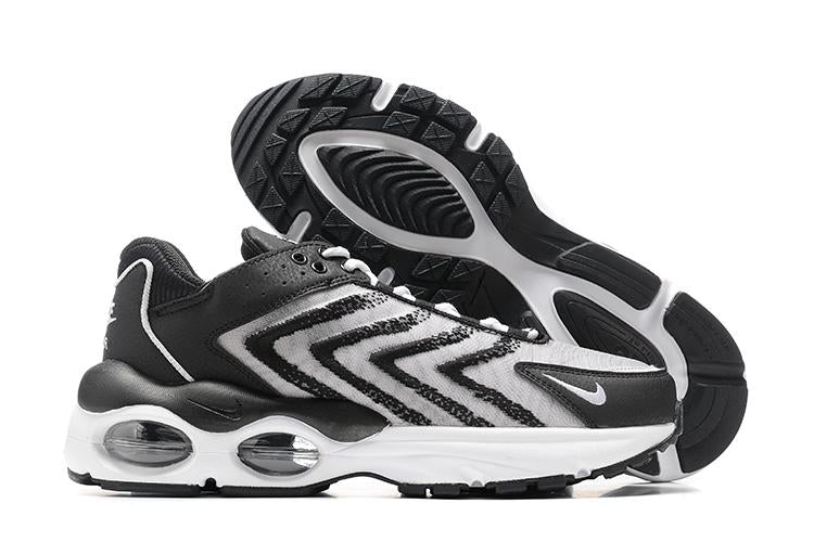 AIR MAX TW 1 “Black/White“