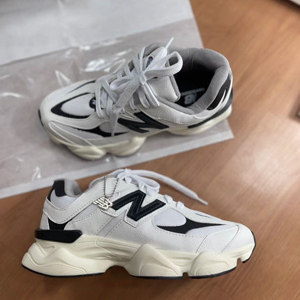 NEW BALANCE 9060 WHITE