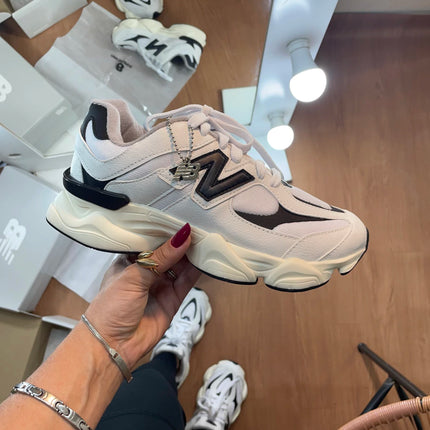 New Balance 9060 Branco Linha Premium